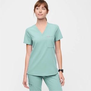 Figs High Waisted Zamora Joggers and Catarina Top Seaglass